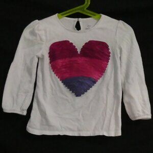 OLD NAVY size 2T White Top With Heart Design and Button Fastened Back Closure